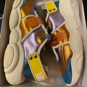 Moschino sneakers